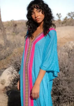 Aurora Thobe Blue
