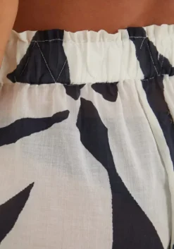 Bossa Lana Short