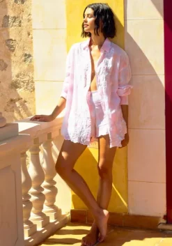 Butterfly Embroidery Shorts Pink