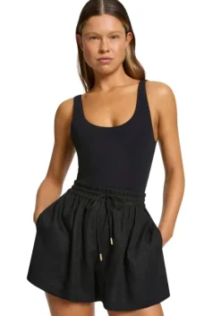 Jetset Linen Short Black