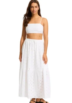Lulu Broderie Crop Top