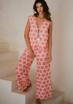 Lupy Pant Eyelet Red