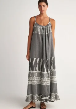 Scorpios Maxi Dress Black / White